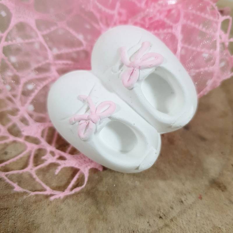 Gessetti magnete profumati bomboniera scarpetta bimba lacci rosa